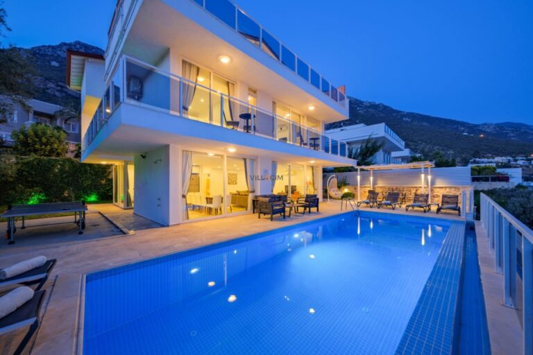 Modern Villalar İle Kaş’ta Unutulmaz Bir Tatil Deneyimi