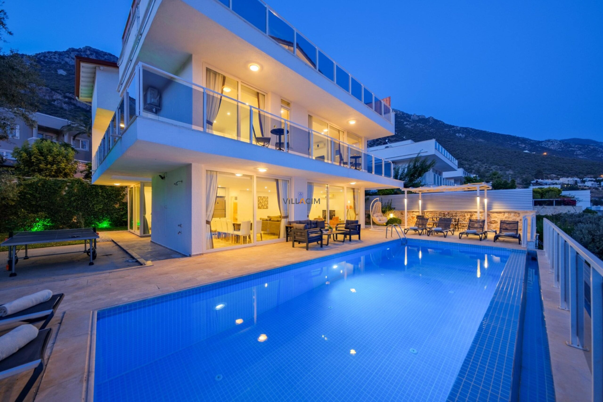 Modern Villalar İle Kaş’ta Unutulmaz Bir Tatil Deneyimi