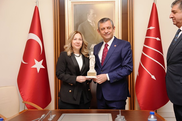 Seçme ve seçilme hakkının 91.yılında dayanışma